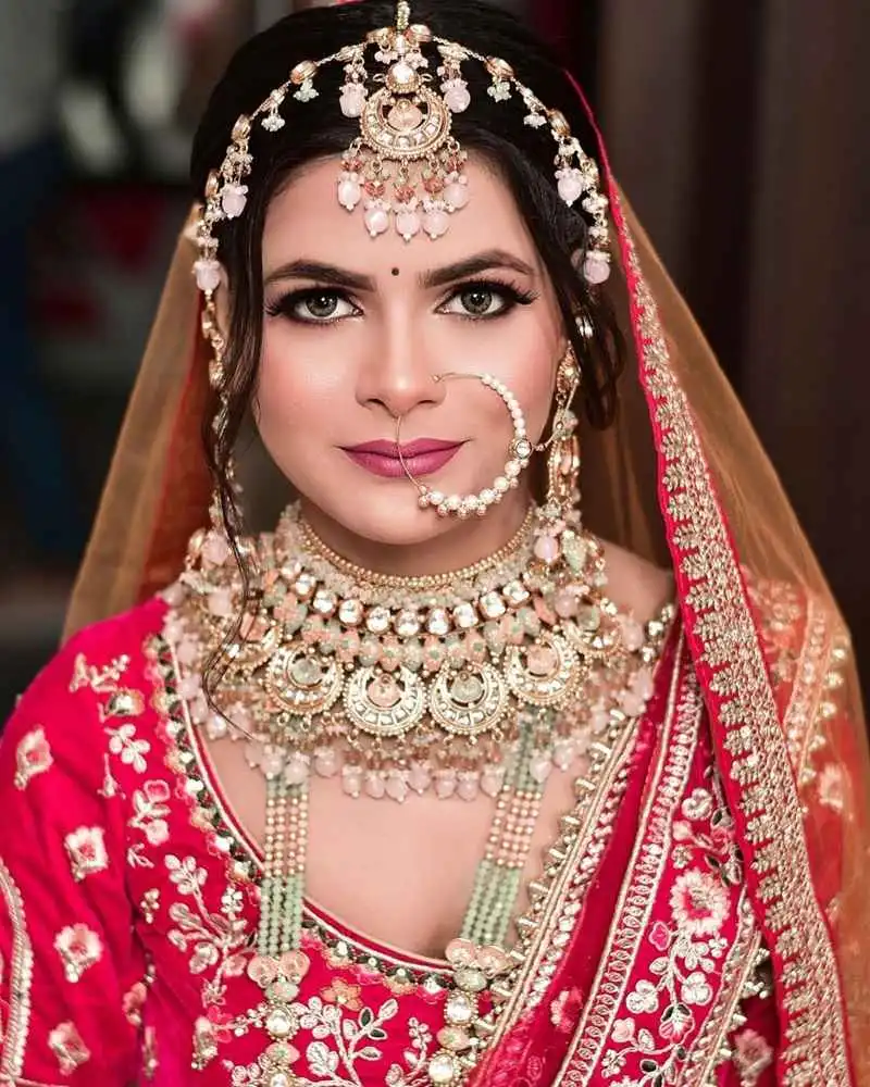 Best makeup artist in Lucknow
